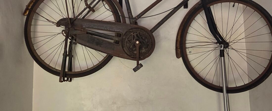 Sojourn Note — Before the Cycling Jerseys — 14 October 2026